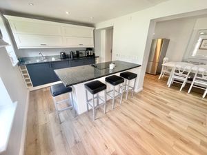 Ascot Drive Great Sutton